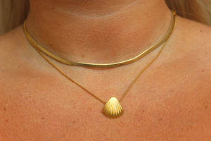 The “Ocean Eyes” Necklace