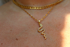 The “Feminine Energy” Necklace